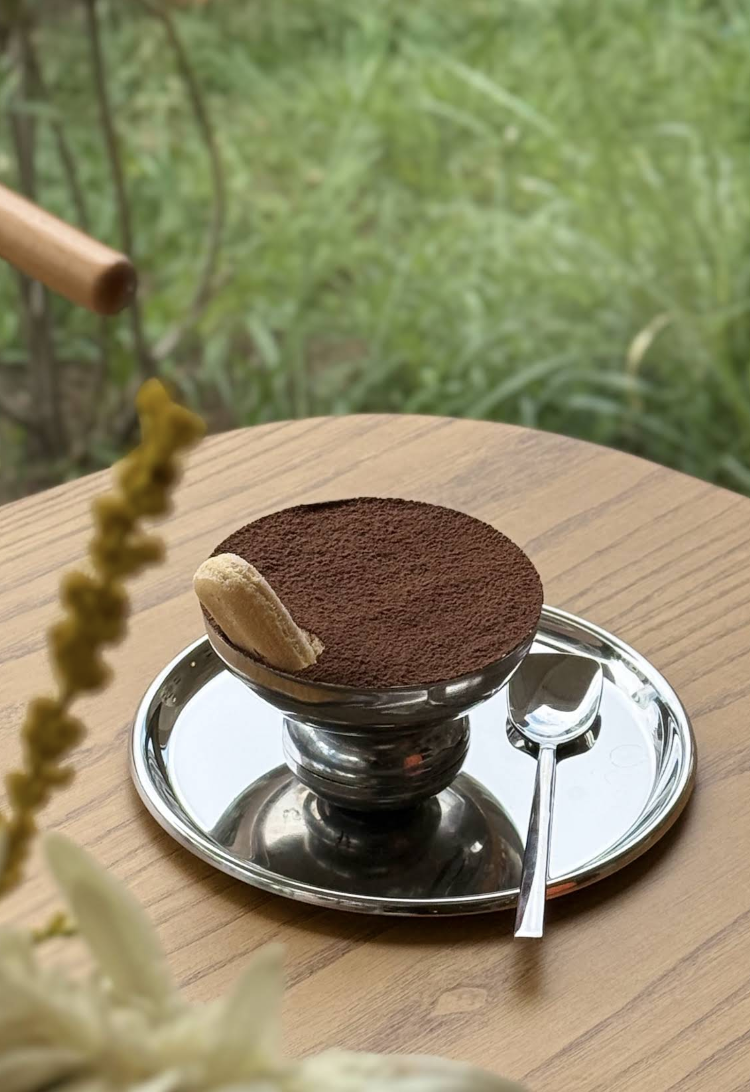 Tiramisu — sessiz bir tören